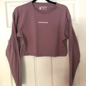 Alphalete cropped oversize long sleeve shirt